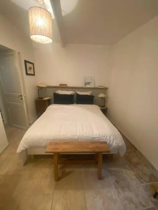 Charmant Pied A Terre Arlesien, Rez De Chaussee Apartment