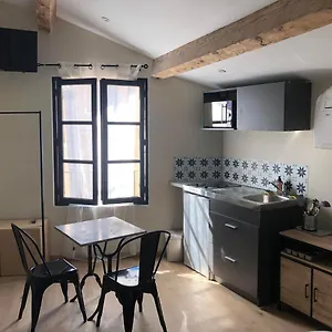 Appartamento Arles: De La Place, Arles